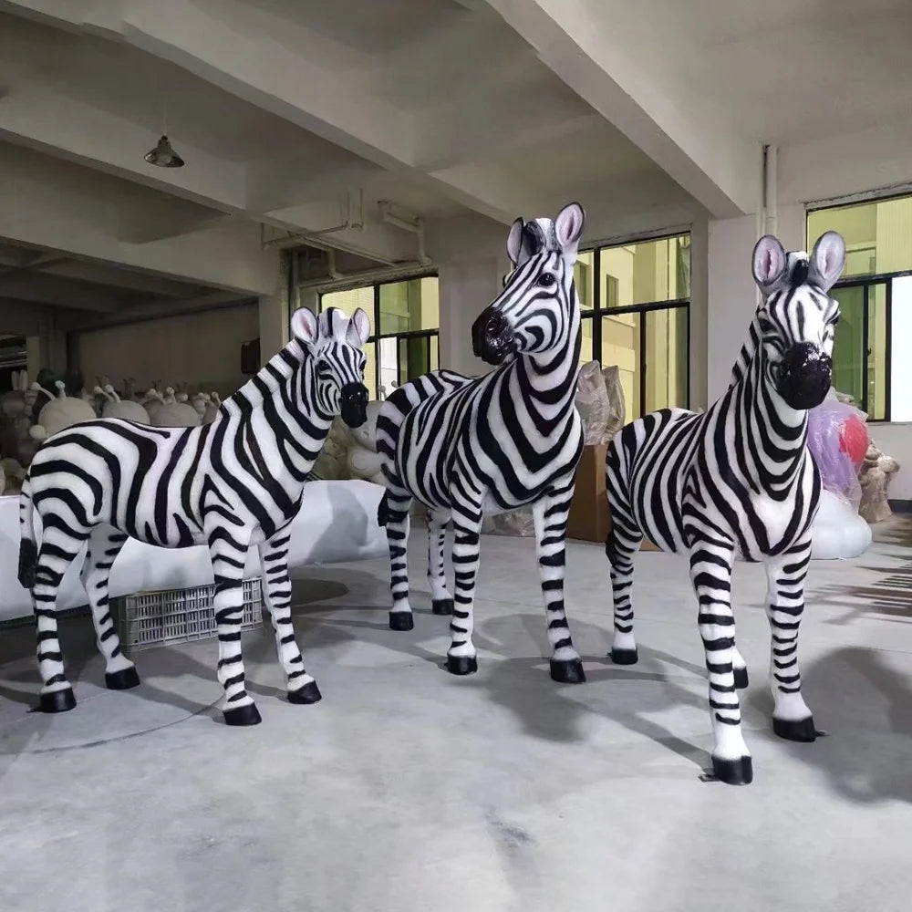 Fiberglass Animal Sculptures Elephant Garden Decorative Props Large Size Fiberglass Giraffe Statue Resin Animal Sculpture