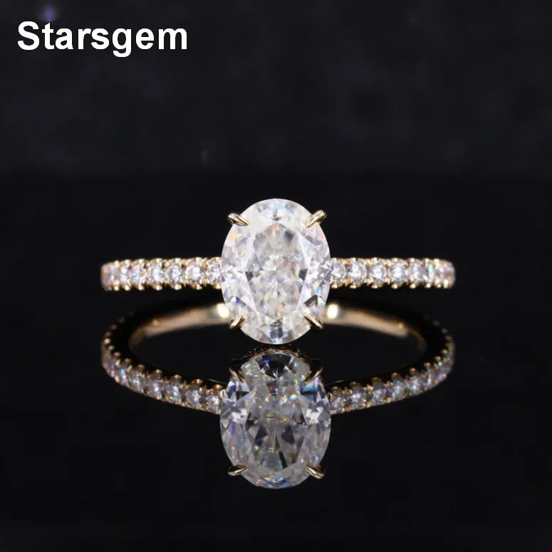 18K Solid Gold 6*8mm Oval Shape Moissanite with Lab Grown Diamond Side Stone Wedding Ring