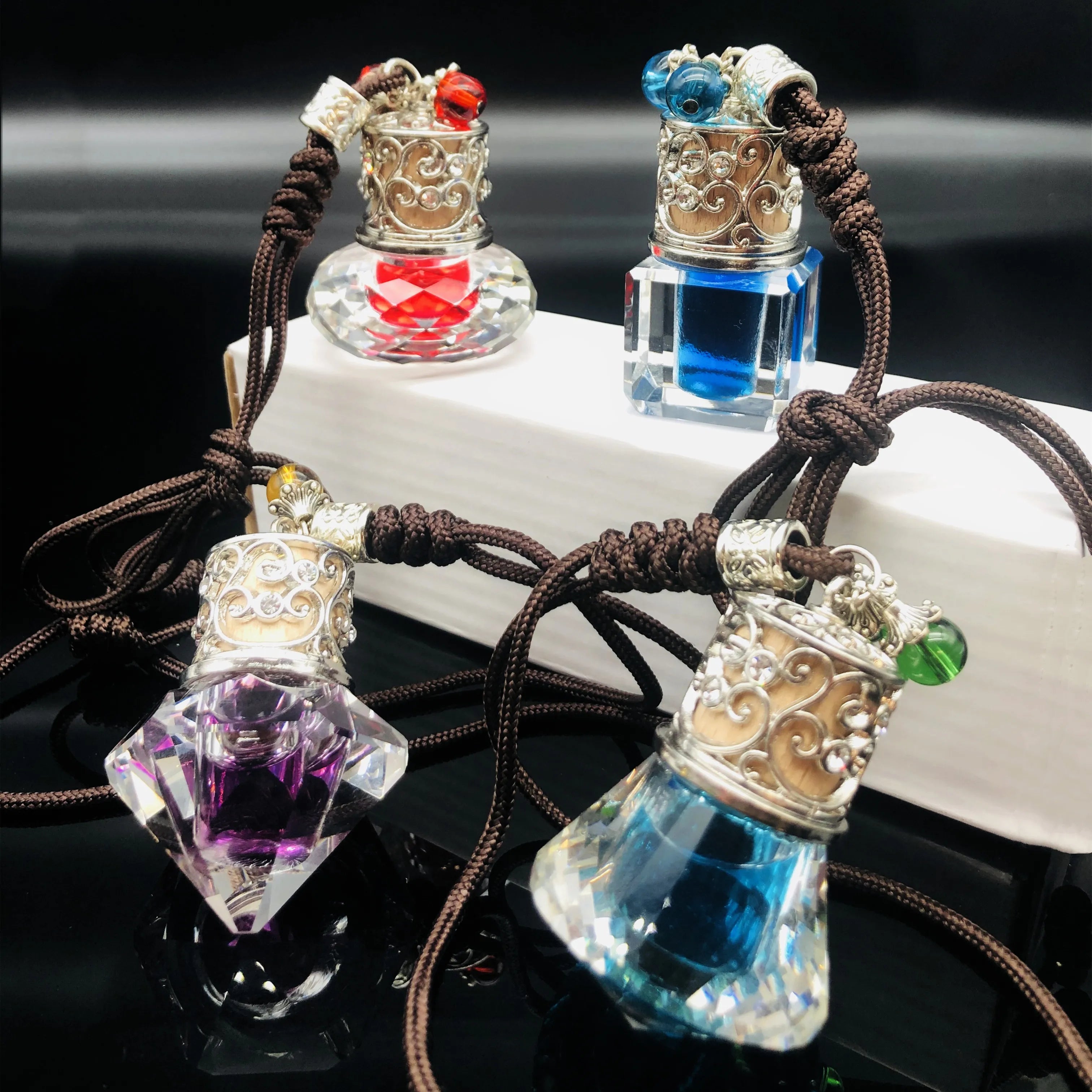 2021 New CAR Hanging Automatic Car Air Fresheners Type and Stocked Eco-Friendly Feature New Car Smell Perfume