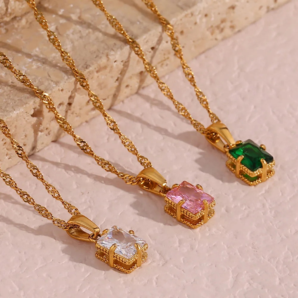 Dreamshow Shining Square Zircon Pendant Necklace 18K Gold Plated Stainless Steel Necklace for Women