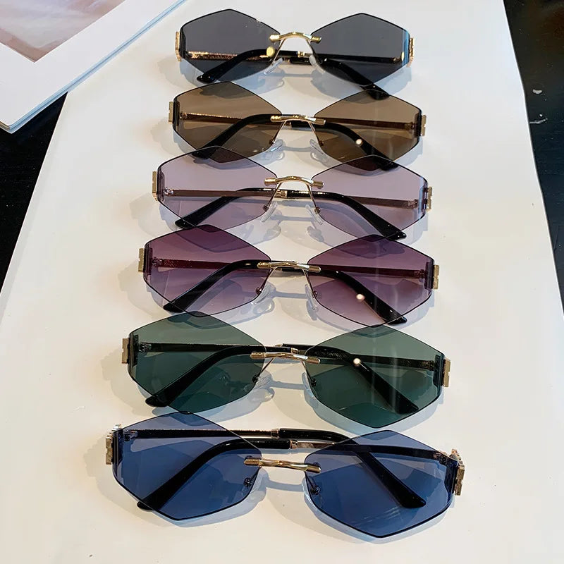 Luxury Brand Fashion Rimless Rhombus Sunglasses Y2K Metal Polygonal Sun Glasses Unisex UV400 Small PC Ladies Eyewear Gafas