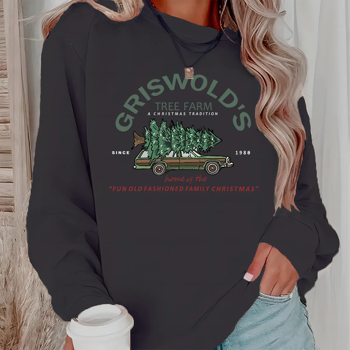 Women's Vintage Christmas Tree Truck Print Sweatshirt Long Sleeve round Neck Fashion Casual Top for Autumn Season Wholesale