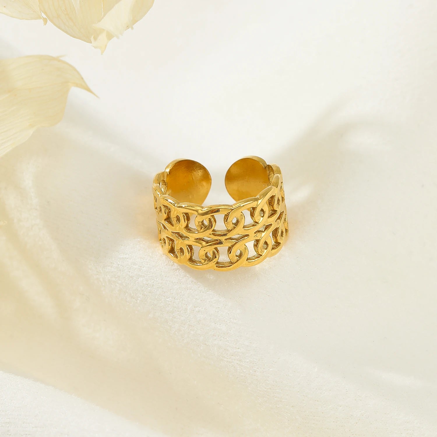 Custom Factory Design Trendy Gold Plated Waterproof Jewelry Stainless Steel 18K PVD Double Cutout Circle Open Rings