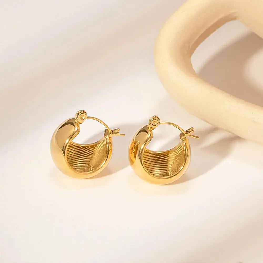 Factory Direct Supply Ball Hollow Earrings Retro Ladies Earrings Simple Stainless Steel Earrings Ins14k Wholesale