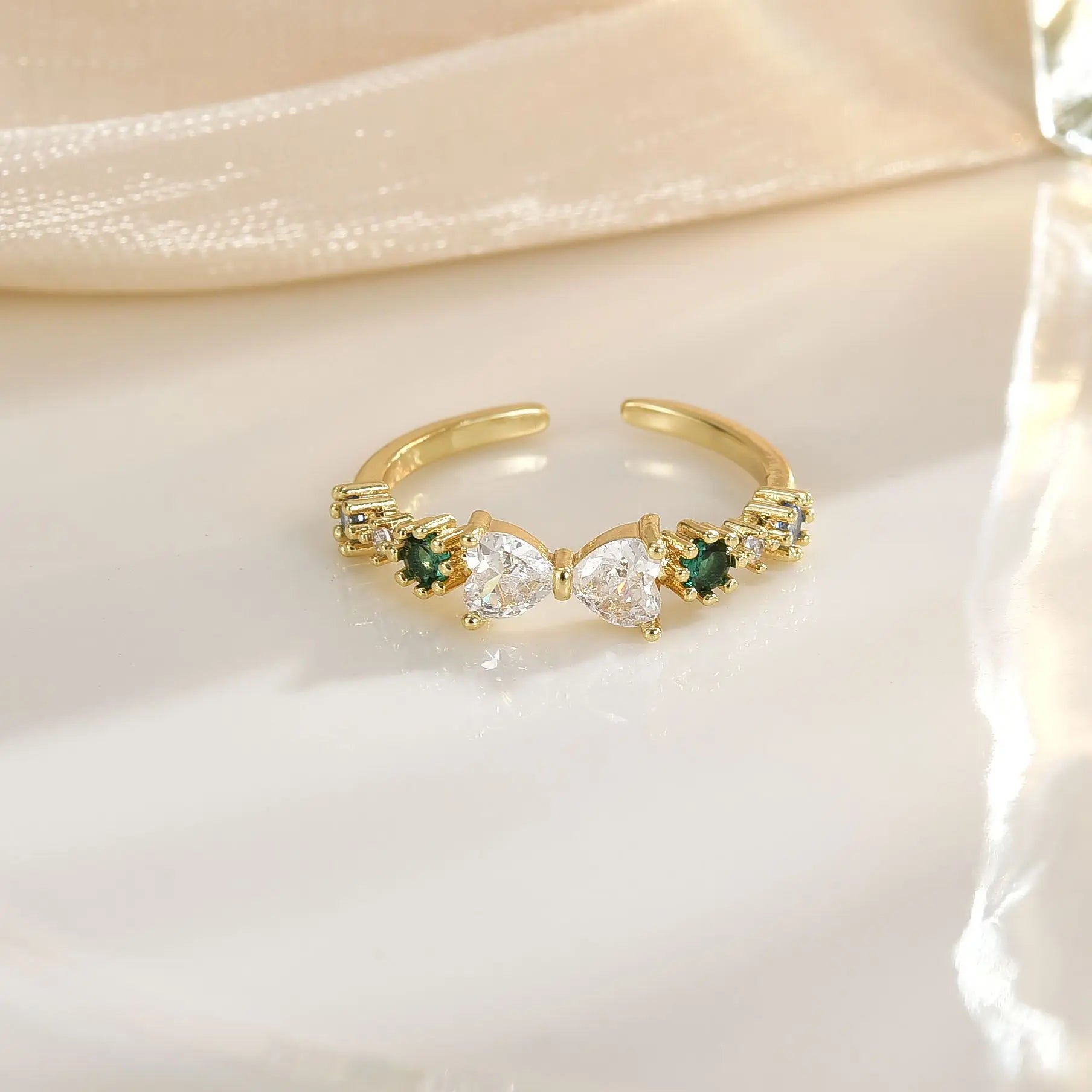 J037 Jewelry Accessories Light Luxury Fashion Ring Fashion Design Open Ring Women's Jewelry Pink Zircon Ring Crown Style