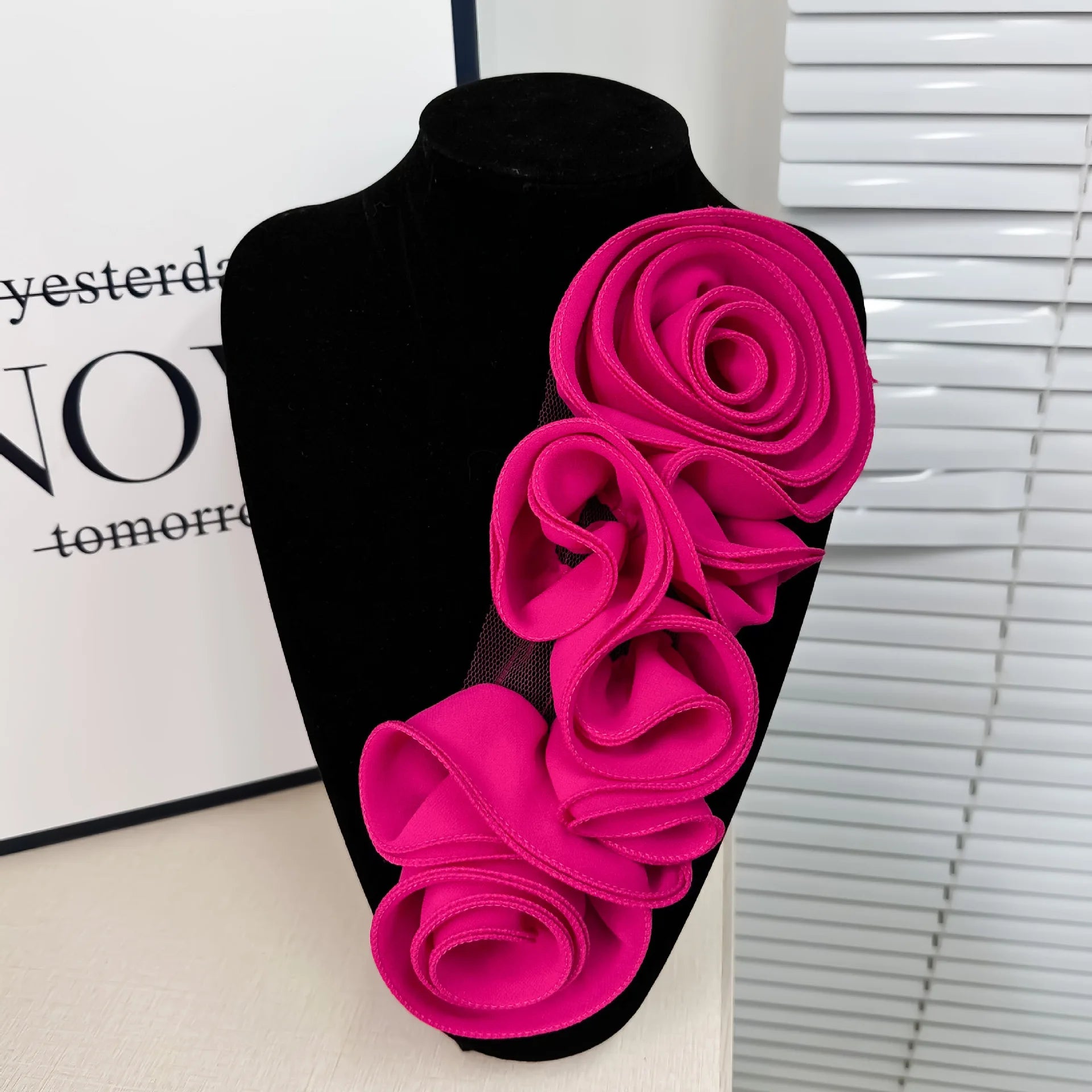 Simplicity Casual Four Seasons 3D Floral Decoration Flower Shape Wedding Dress Accessories Detachable Floral Clothing Accessory