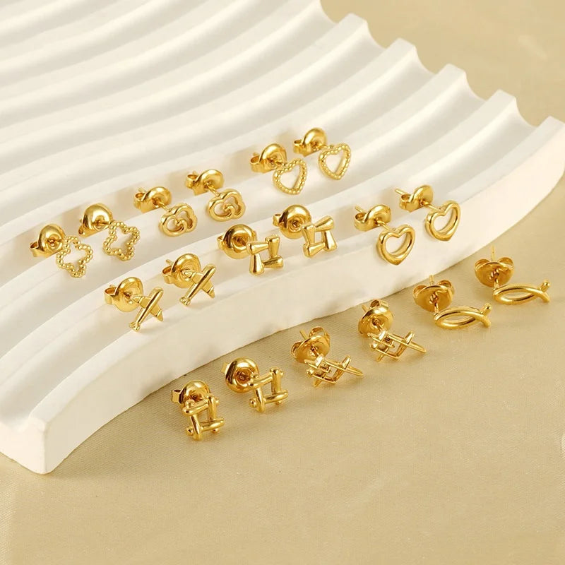 Stainless Steel Cute Stud Earrings Wholesale 18K Gold Plated Fish Flowers Small Charm Earrings