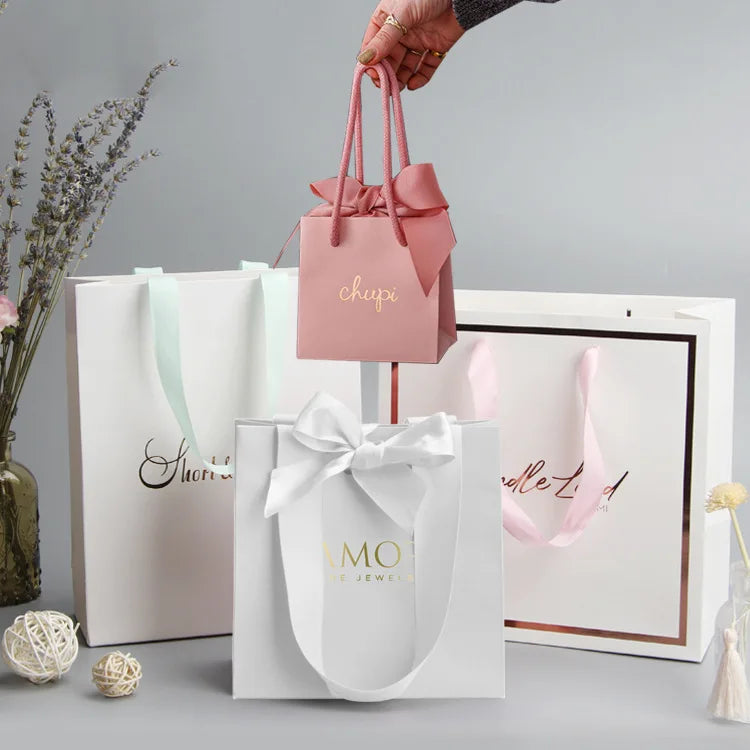 Custom Luxury  Logo Printing Pink Eco Friendly Shopping Packaging Bag White Cardboard Paper Bags with Handle