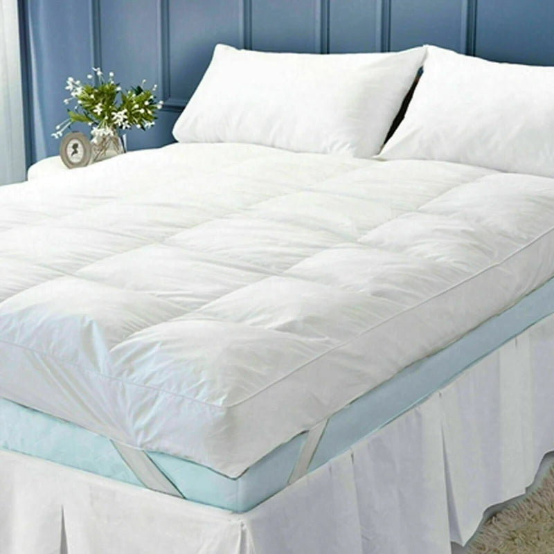 Thick Hypoallergenic Cotton Down Alternative Queen Size 2" High White Folding Mat for Hospital Hotel Home Use