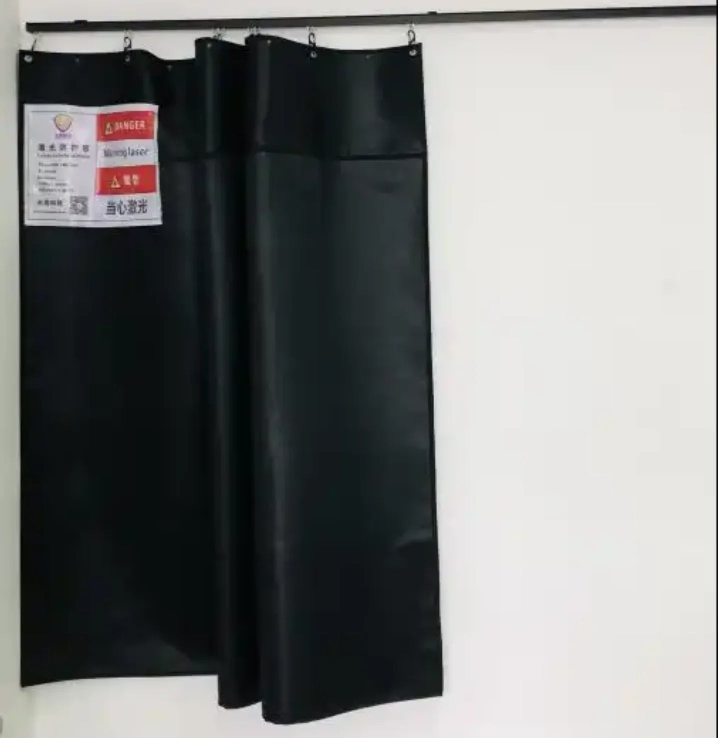 High Quality DMK Laser Welding Safety Curtain Essential Equipment for Protection During Laser Operations