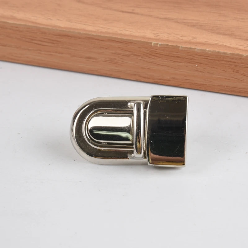 Wholesale Metal Bag Press Lock Hardware Handbag Purse Lock Accessories