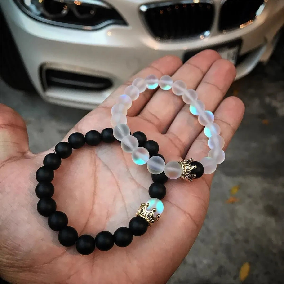 2Pcs King Queen Crown Couple Bracelets His and Her Friendship 8mm Beads Bracelet Jewelry Gift Black White