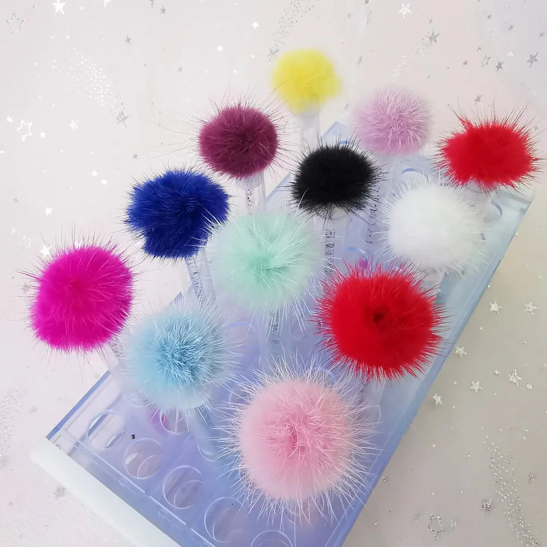 Private Label New Design Eyelash Cleaning Brush with Cover Cap Tubes Case Disposable Mascara Wand Keychain