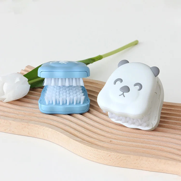Plastic Bear-Shaped Kitchen Cleaning Brush for Blade Fork Spoon Knife-Eco-Friendly Portable Utensil Scrubber