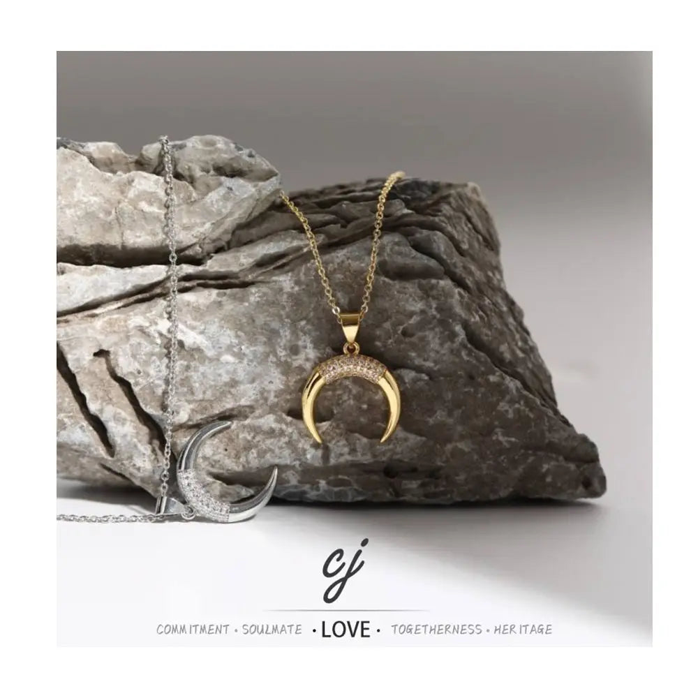 Carline Hot Sale Carline Wholesale 18k Gold Plated Stainless Steel Moon Necklaces Zircon for Women Lowest Price High Quality