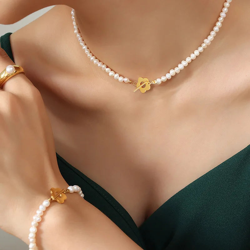 Minimalist Genuine Mini Genuine Fresh Water Pearl Bracelet with Flower Clasp for Girl Women Gift