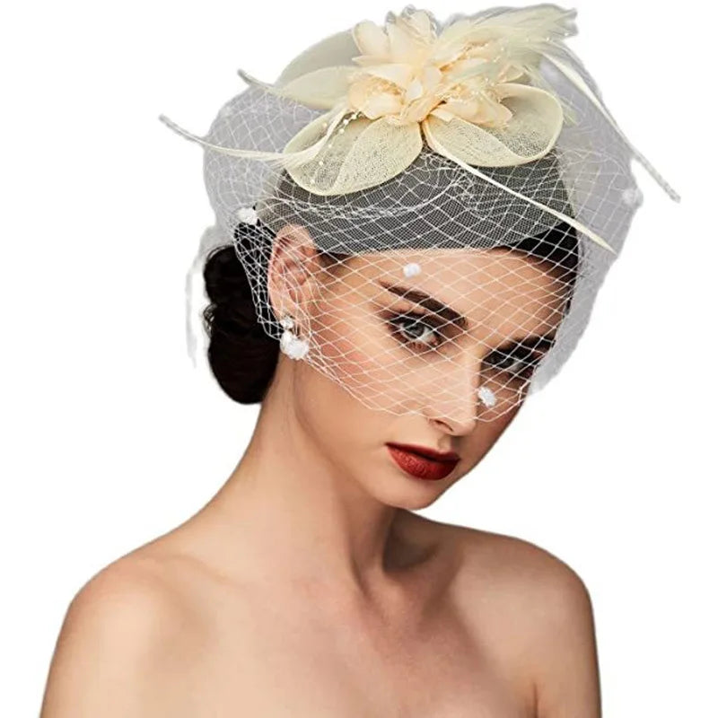 Wholesale Bridal Wedding Party Fascinators White Hats With Veil and Feather Tea Party Hats Wedding Tiara for Bride