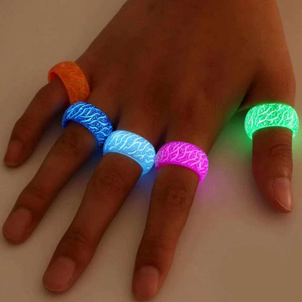 Korean Vintage Fashion Glow in the Dark Plastic Acrylic Resin Finger Rings Jewelry Accessories