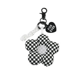 Cute Flower Keychains for Women Plush Flower Keyring Accessories for Car Keys Backpacks Charm Pendant Girls Gift for Friends
