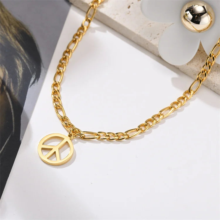 Ins 18k PVD Gold Plated Stainless Steel Round Peace Sign Pendant Necklace with Link Chain for Party Gift Anniversary