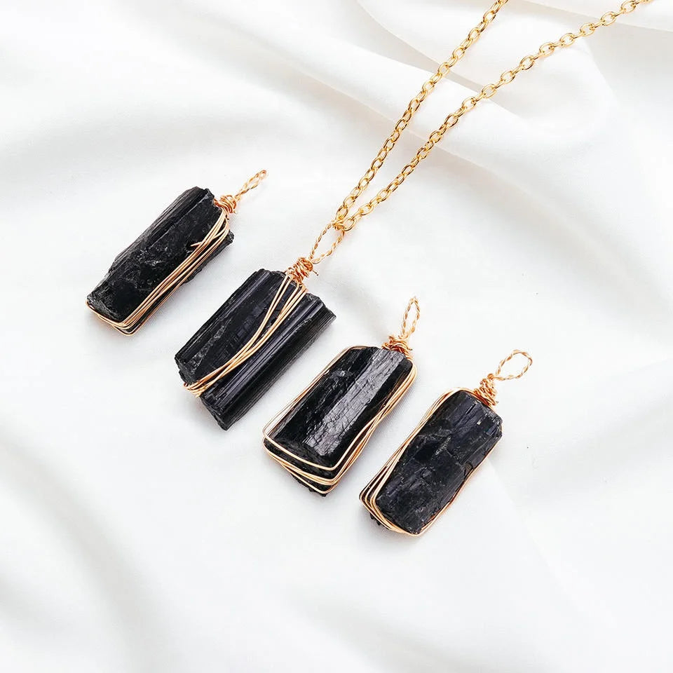 Fashion Natural Polished Black Tourmaline Quartz Rough Stone Crystal Pendant 3cm 15g Healing Energy Lucky