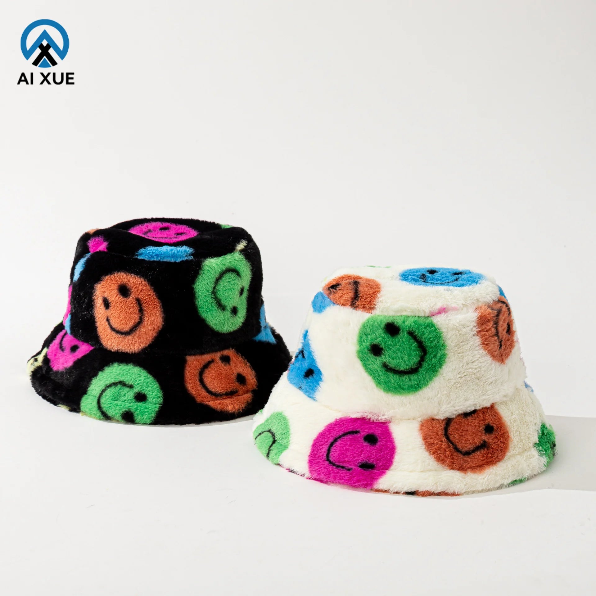 Wholesale Cute Cartoon Pattern Smiling Face Printed Fisherman Bucket Hat Custom Logo for Daily Use for Winter Travel and Beach