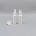Wholesale White 25ml Flat Shoulder Cosmetic Plastic Mist Spray Bottle Personal Care Packaging