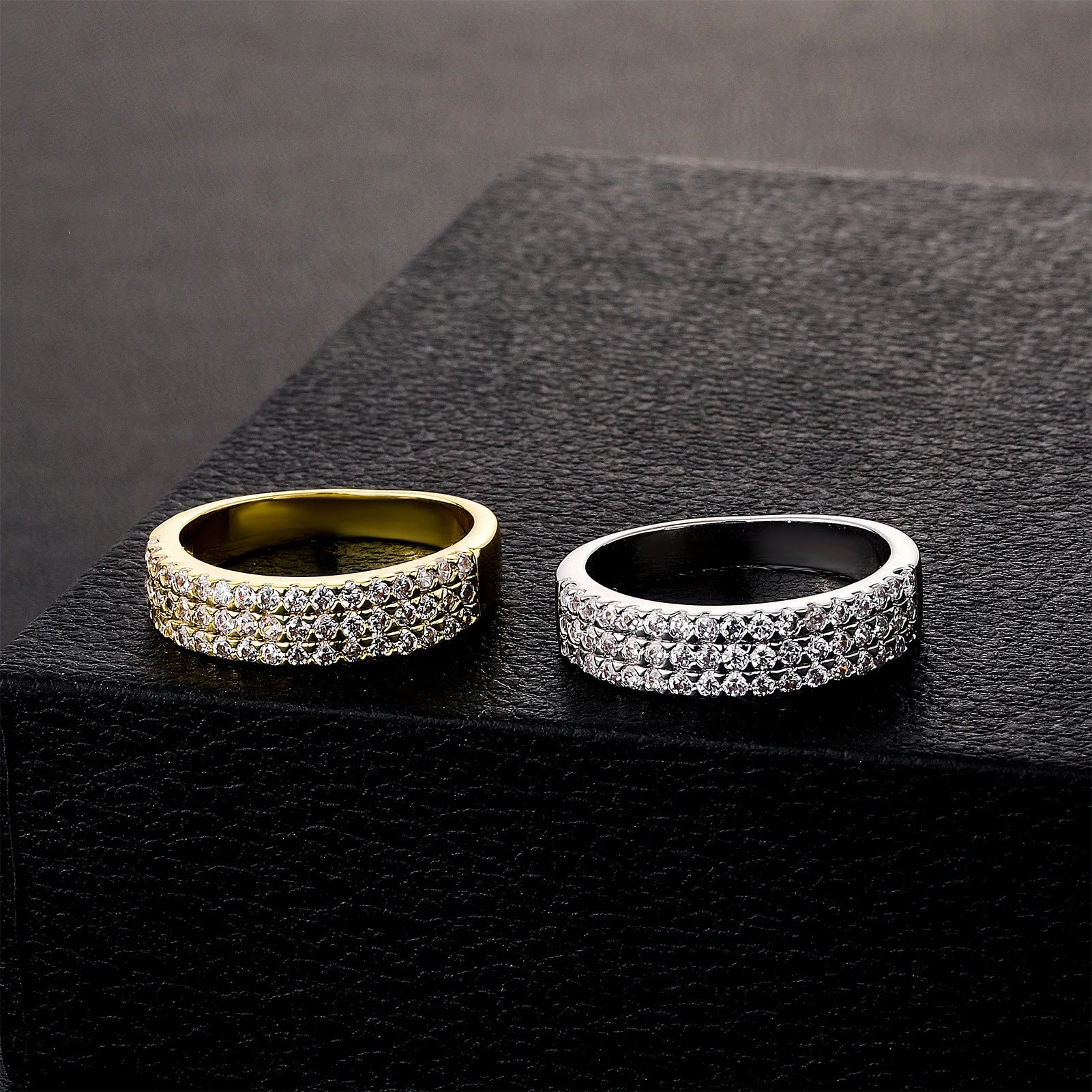 Top Icy Hip Hop Ice Out Fashion 6mm 3 Rows Diamond Fine Jewelry Rings Gold Sliver Micro Paved Half Diamond  Ring