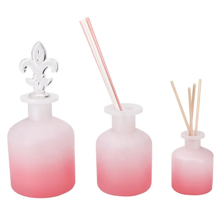 50ml 100ml 150ml 250ml Boston Round Refillable Glass Amber Reed Diffuser Bottles With Rubber Cork Stopper