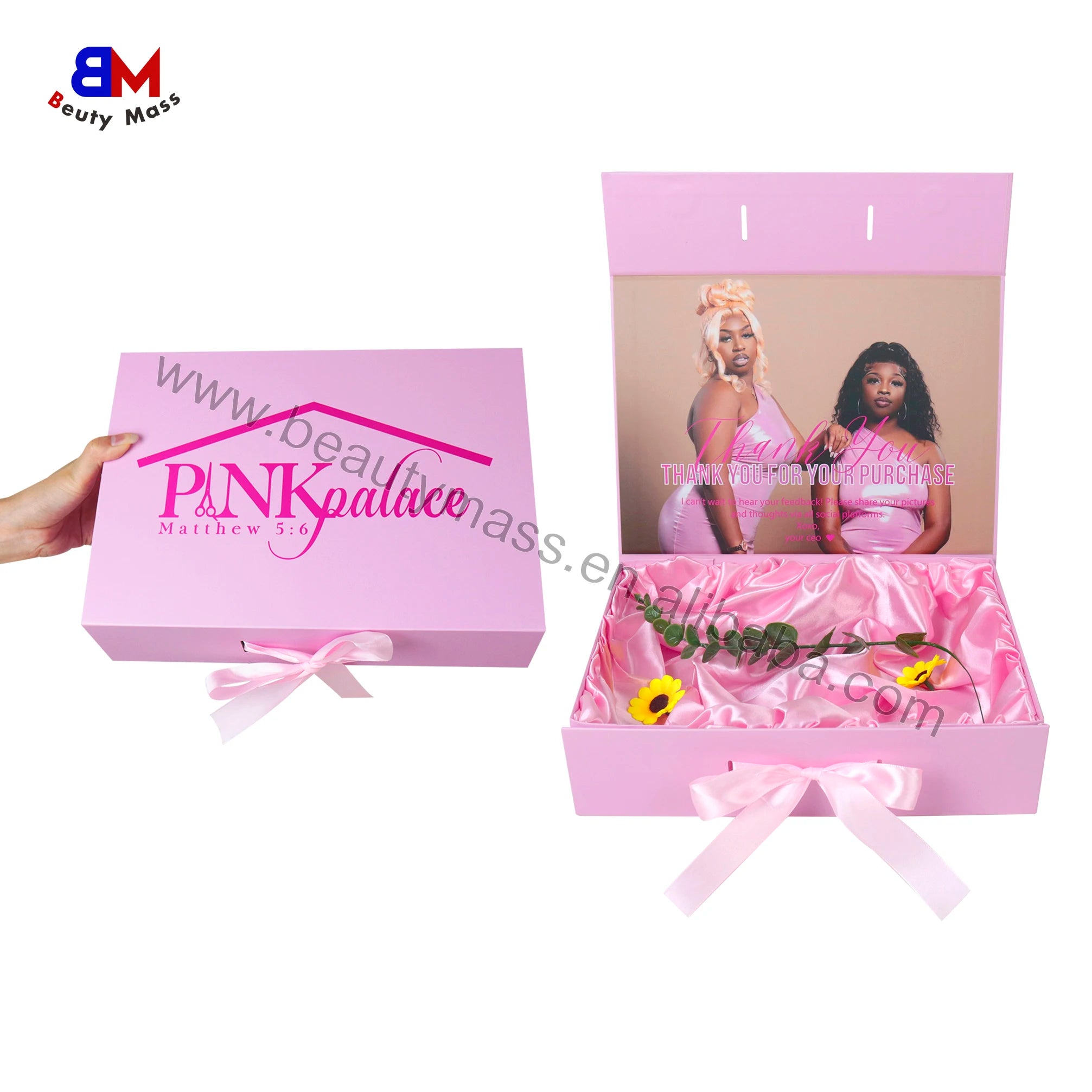 Custom Logo Luxury Packaging Package Magnetic Silk Satin Lined Gift Boxes with Satin Insert