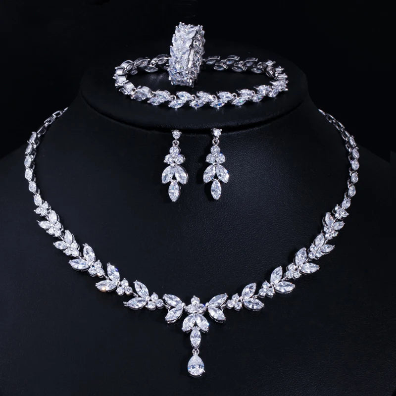 4pcs Delicate Leaf Shaped Cubic Zircon Dubai Fine Jewelry Sets Drop Earrings Necklace Bracelet Ring Women Luxury Bridal Wedding