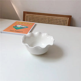 Wholesale Single Heat-resistant Small White Wave Cute Dessert Ceramic Candy Bowl