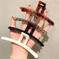 2022 New Shark Design Korean Women Fashion Plastic Large Size Hair Claw Shark Clips Sweet Lovely Girl Hair Claws