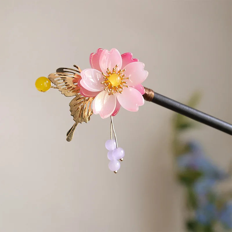 Vintage Chinese Retro Wood Flower  Hair Stick Chopstick for Women With Butterfly Flower Handmade Wood Hairpin Hair Sticks