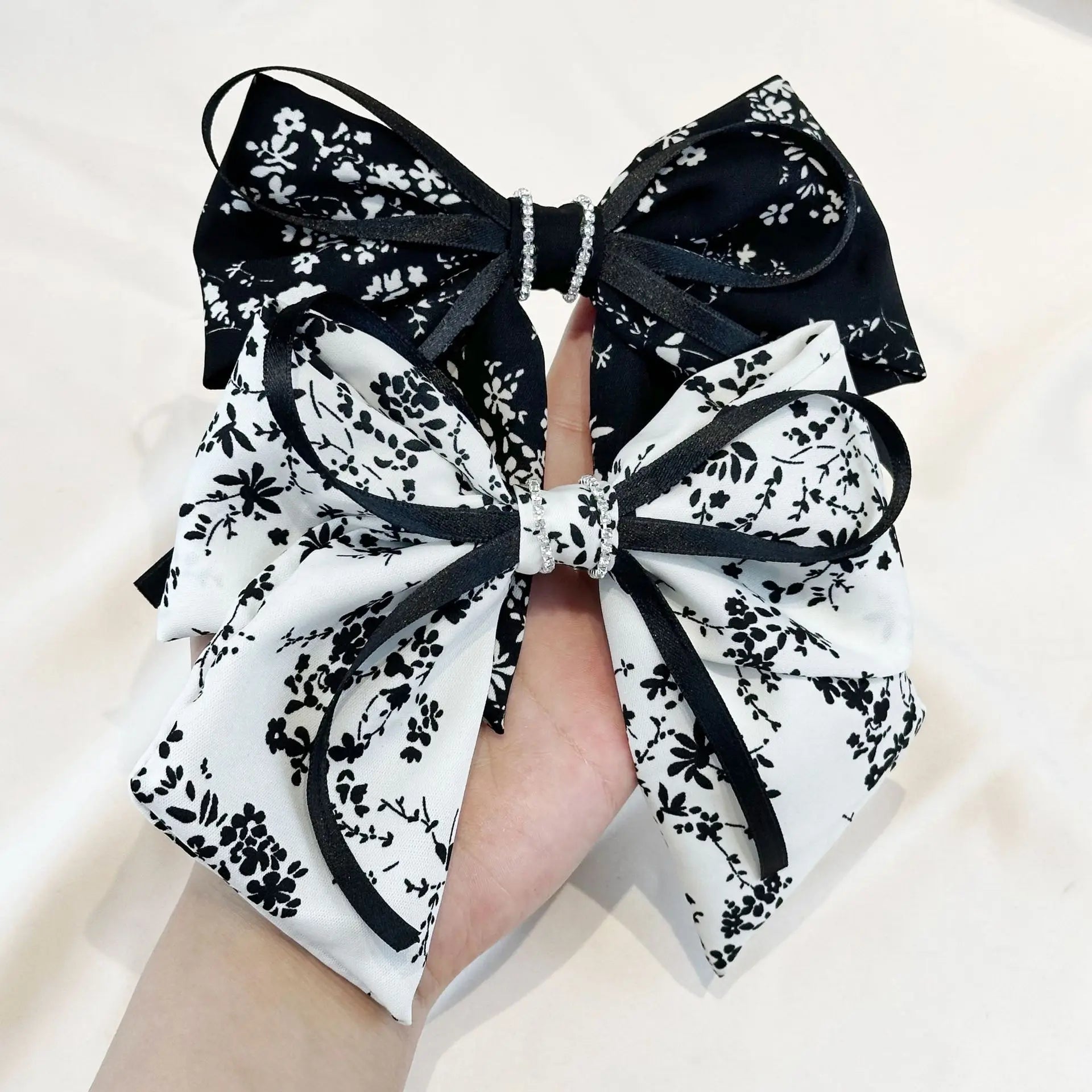 Women Korean Big Hair Bows Black White Floral Fabric Bowknot Hair Barrette Clip