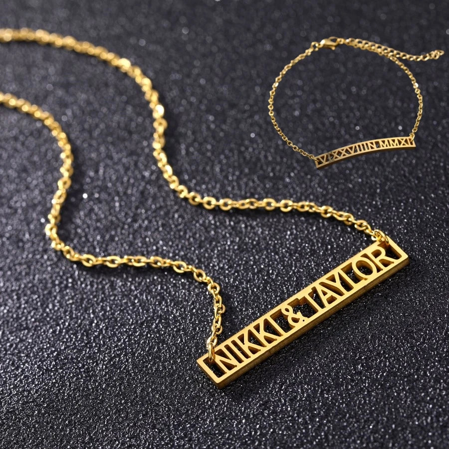 2024 Customized Letter Pendant Lock Necklace Fashion Customized Necklace Bracelet Set
