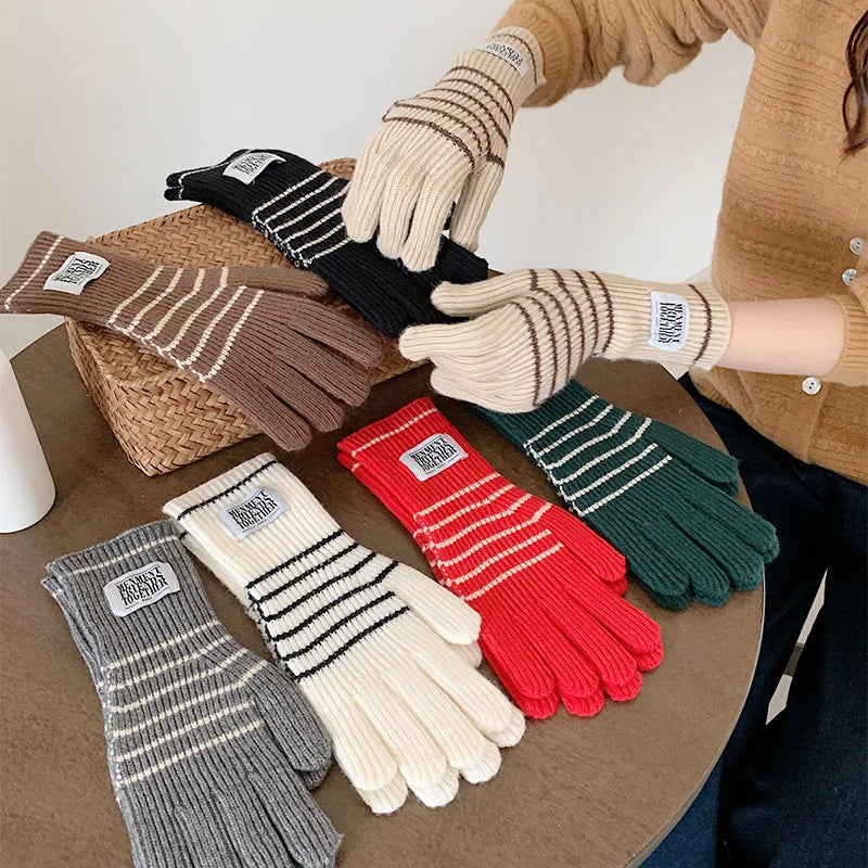 Korean-Style Striped Knitted Gloves for Women Winter Appropriate Casual Velvet Gloves Warm Velvet Tape Touch Screen Friendly