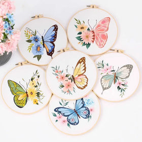 Stamped Cartoon Embroidery Kit Beginner Cross Stitch DIY Handmade Eco-Friendly Customizable Printed Starter Kit Embroidery Floss