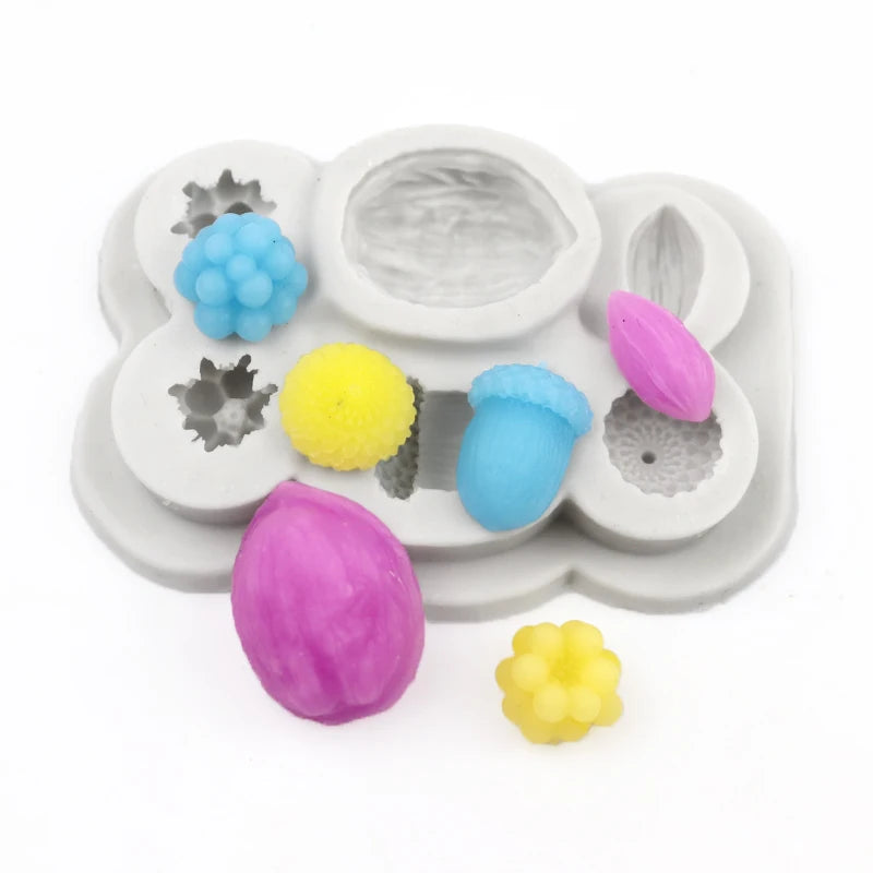 XGY-257 DIY Baking Tools Food Grade Cake Mold Silicone Pine Nuts 3d Fondant Molds Silicone Reborn Doll Mold Custom Silicone Bake