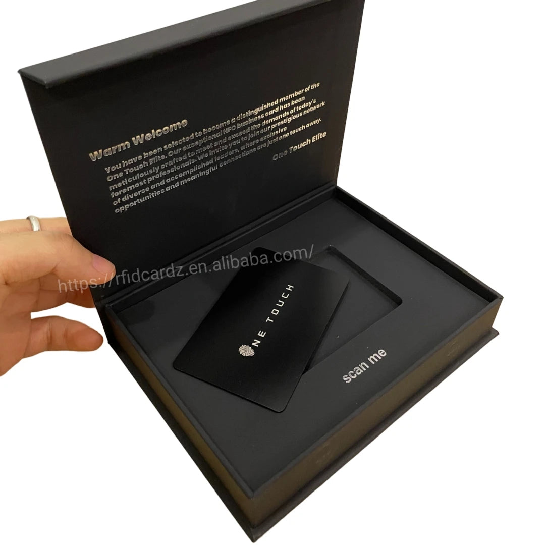 Custom Carton Packaging Boxes Custom Printing Boxes Metal NFC Card Flip-top World Cover Gift Box for Metal Bank Card