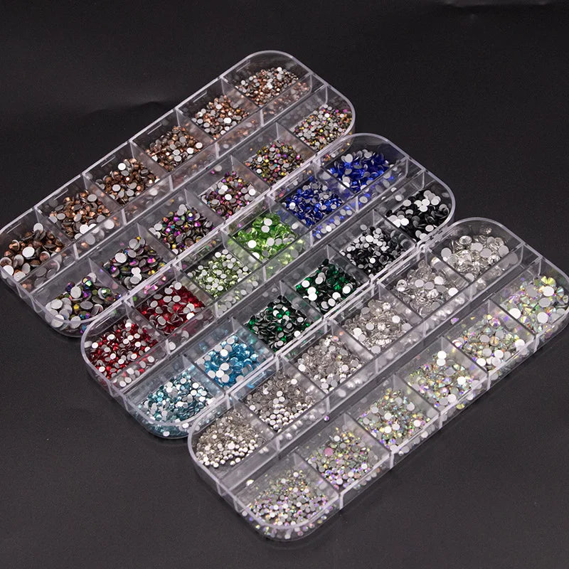 Wholesale Super Shiny 12 Grid Polyhedron Crystal Strass Press on Nails Nail Stone Glass Rhinestone for Diy Nail Decals
