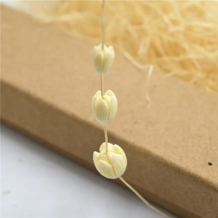 Wholesale Jasmine Flower 6*9mm 8*11mm  10*13mm Hand Carved Ivory Resin Pikake Flower Bead Hawaiian Vintage Jewelry