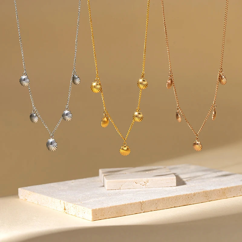 French Clavicle Chain Necklace for Women Stainless Steel with Figaro Chain Gold Plating Beach Shell Pendant Beach Style Jewelry