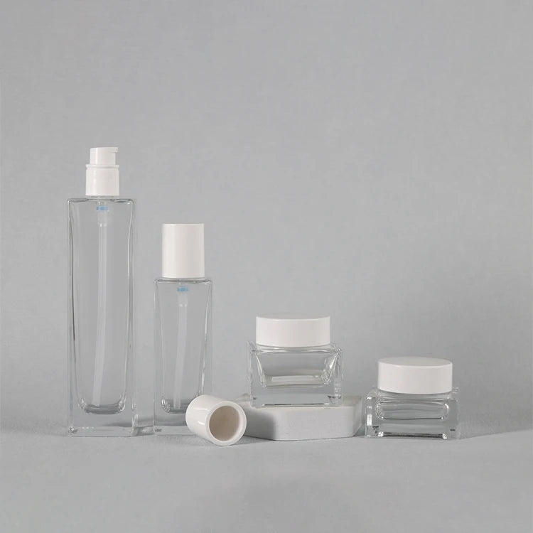 Fuyun Cosmetics Glass Bottle Set 30ml 50ml 100ml 120ml White Square Treatment Pump for Lotion Cream Including Mascara Packaging