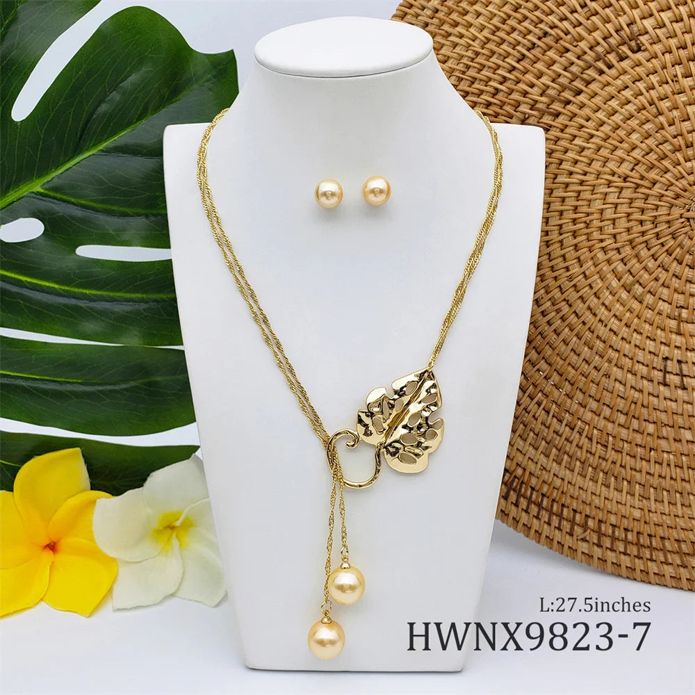 Vintage Looking Wood Beads Vintage Designer Necklace Set