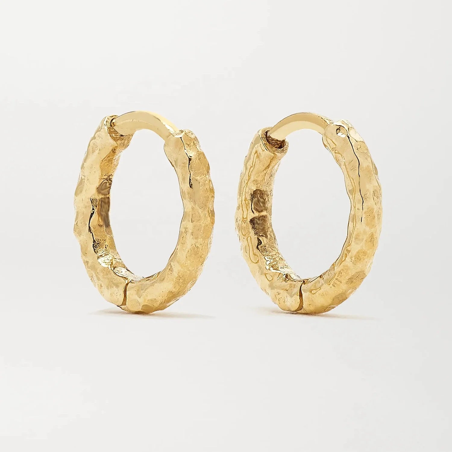 LOZRUNVE 925 Sterling Silver 18k Gold Handcrafted Hammered Dainty Huggie Hoop Earring