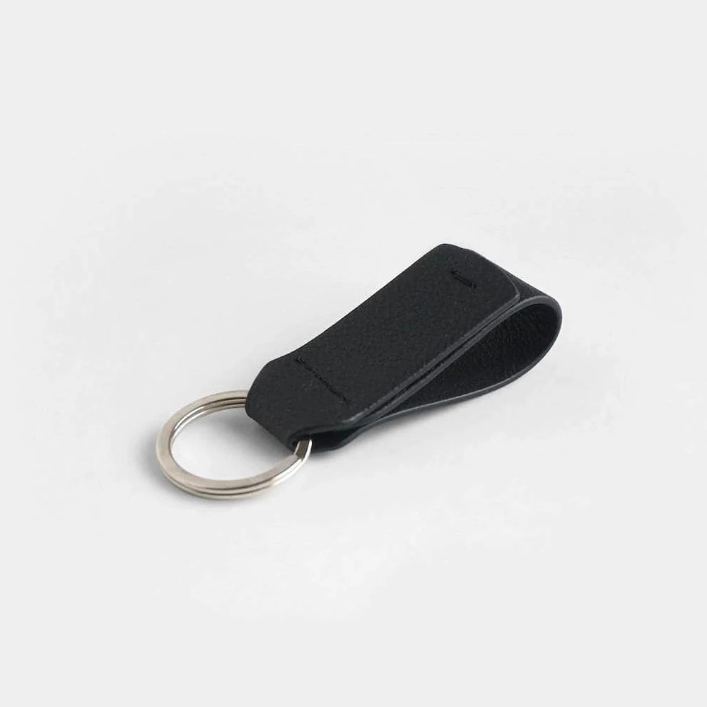 Hot Selling Classic Black Custom Logo Genuine Leather Home Car Keychain Charms Personalized Key Rings