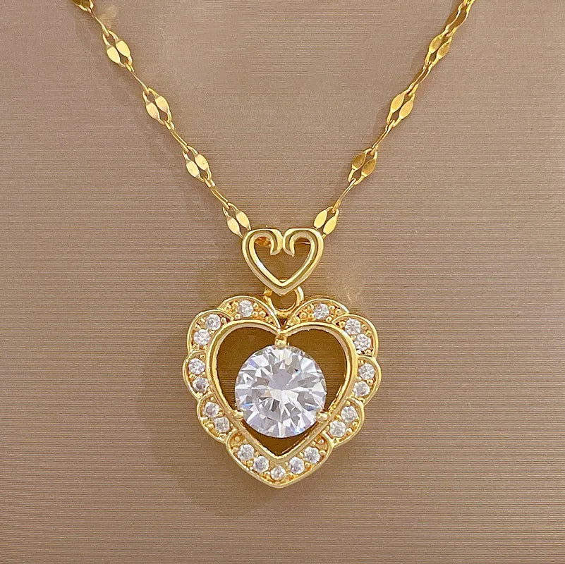 Minimalist Stainless Steel Lip Chain Necklace Inlaid Rhinestone Necklace Hollow Heart Pendant Necklace Women