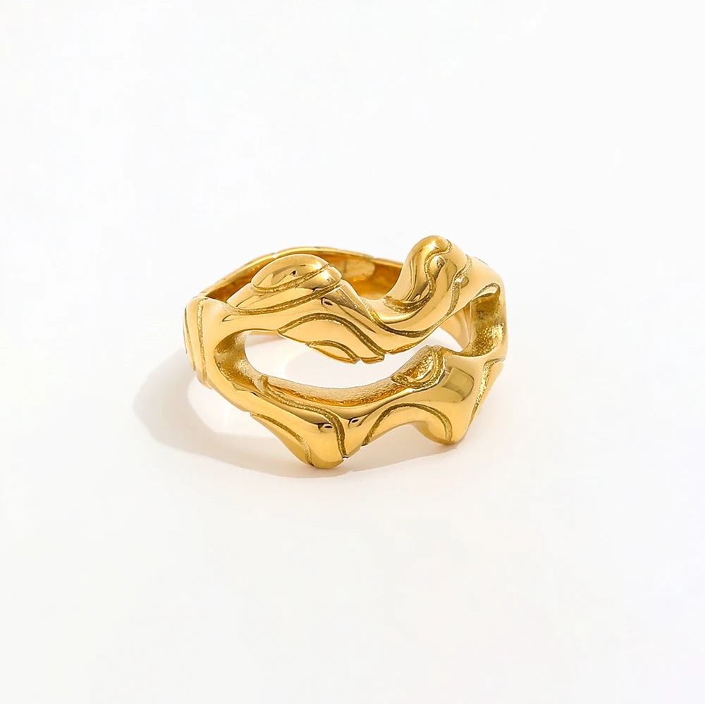 Joolim High End 18K Gold Plated Stainless Steel Chunky Fluid Abstract Irregular Lips Rings for Women Finger Ring Wholesale