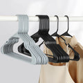 Top Selling Online Space-Saving Plastic Clothes Hangers Non-Slip Wholesale Wardrobe Hangers for Bathroom Cloths